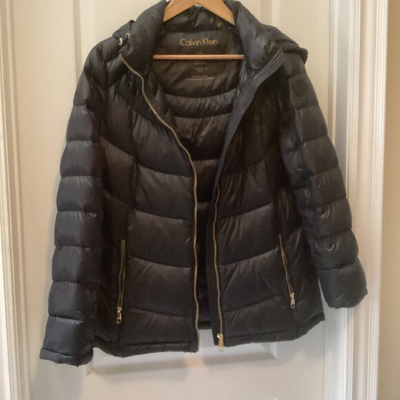 Calvin Klein Black Packable Puffer Jacket Size Large - Picture 1 of 3
